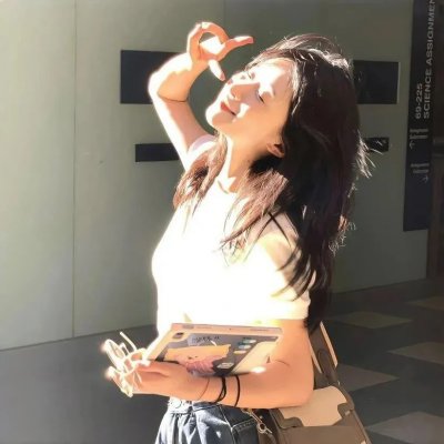 喜欢本大爷的竟然只有你一个？